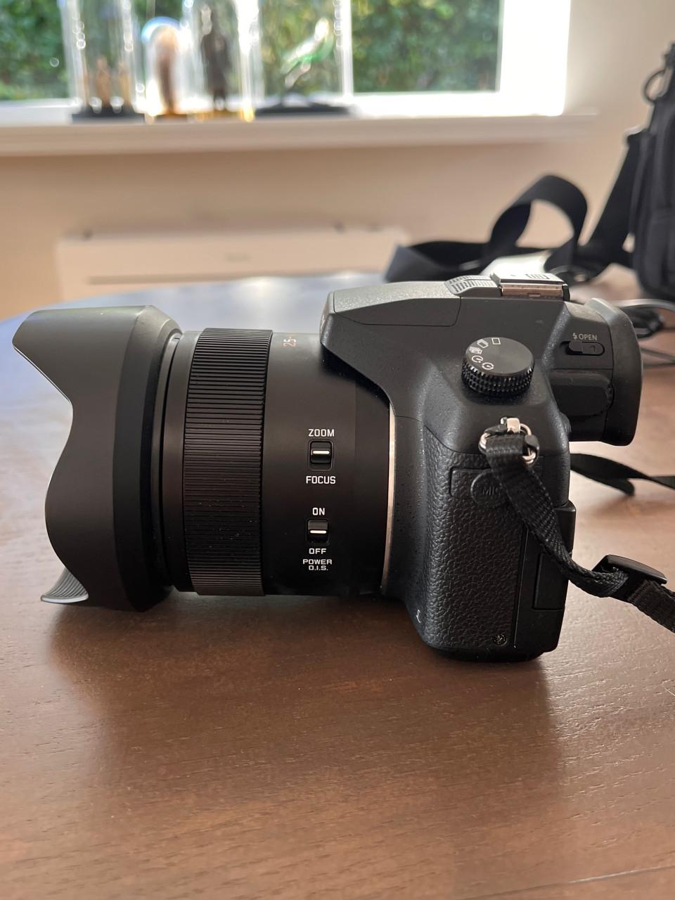 Panasonic LUMIX DMC-FZ1000 – 4K Foto & Video