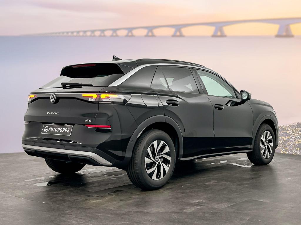 Volkswagen T-roc 1.5 etsi limited edition