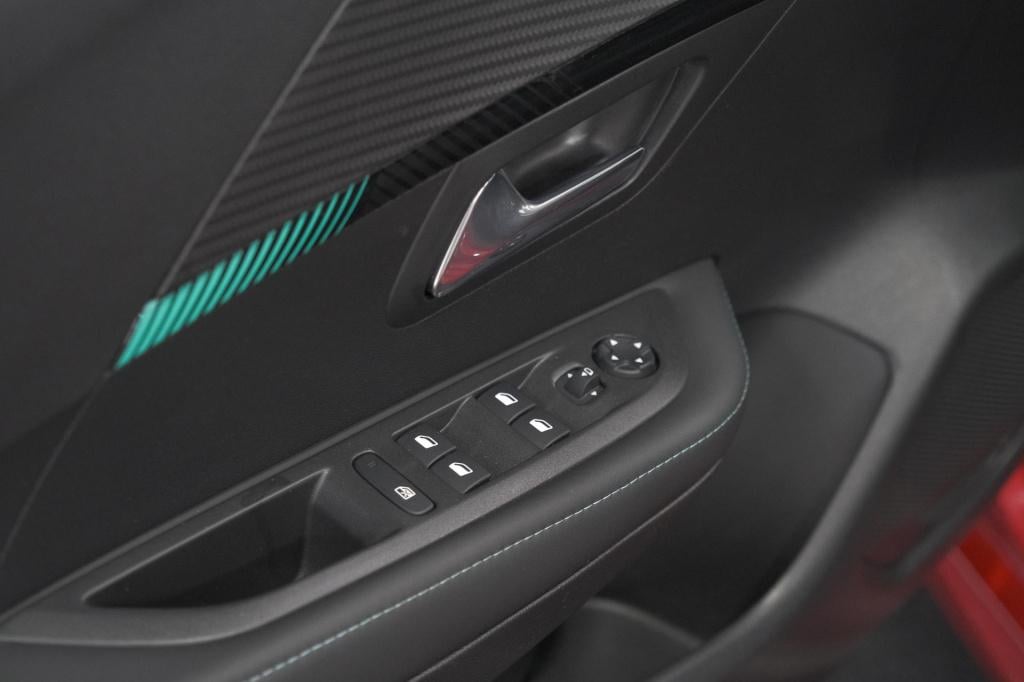 Peugeot 208 ev allure pack 50 kwh | soh 92% | camera | navigatie | parkeers