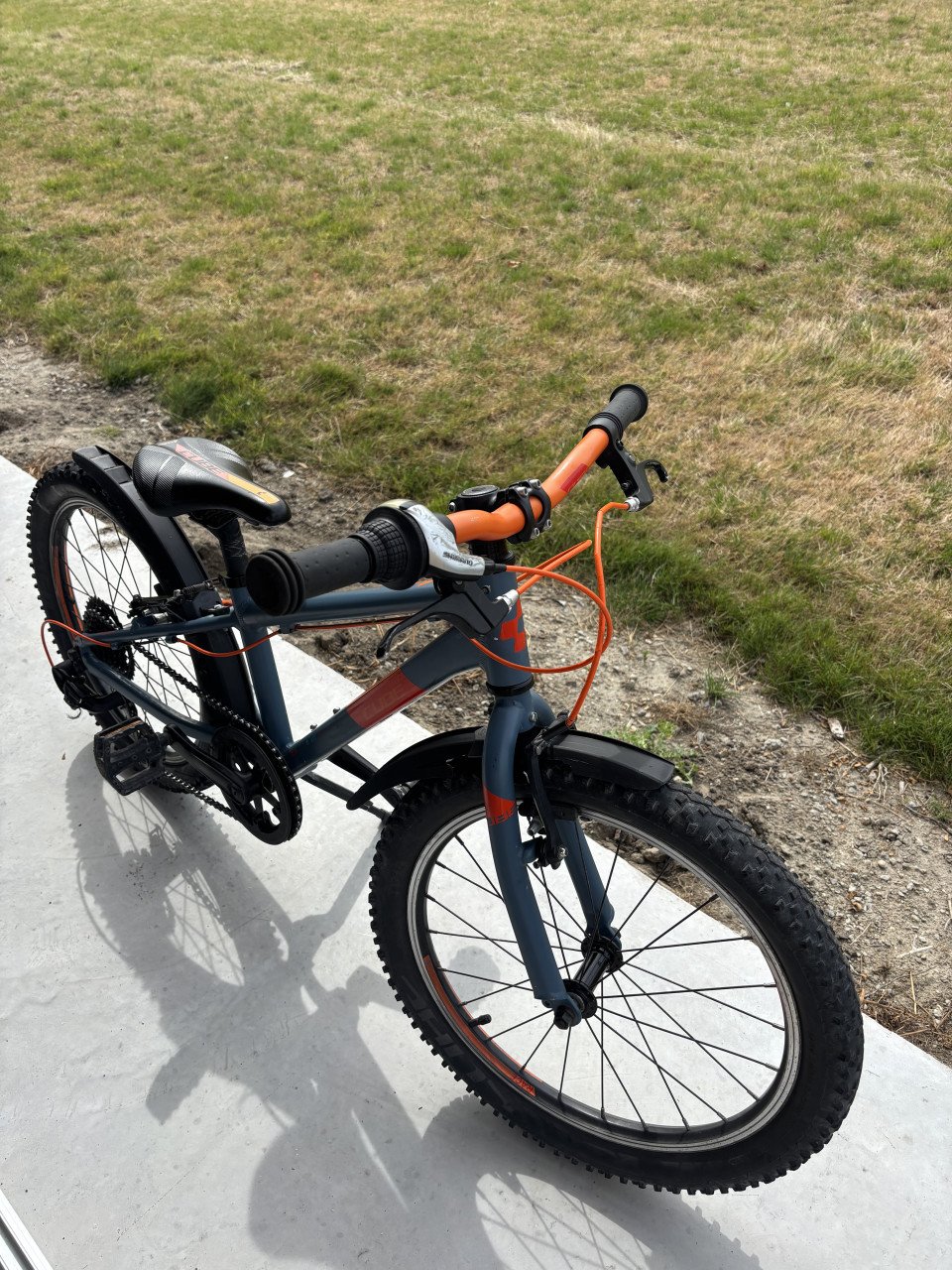 Cube Acid 20’’