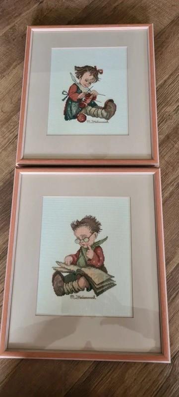 2 Hummel borduurwerken
