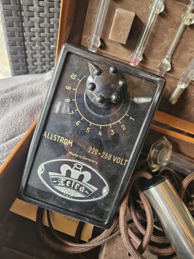 Prachtig medisch instrumentenkoffer met duitse hoog frequentie