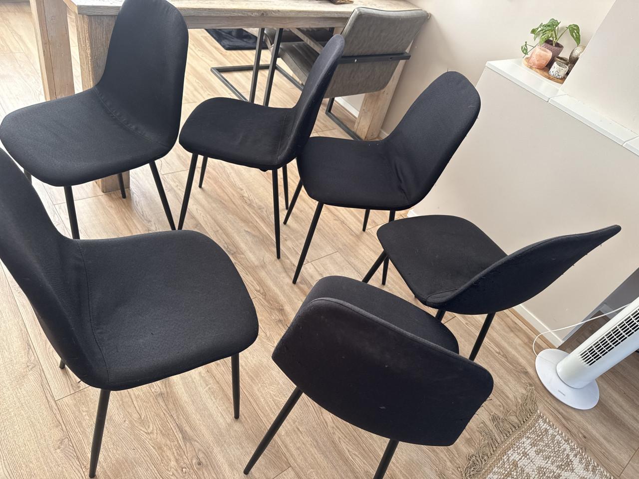 6 zwarte eettafel stoelen