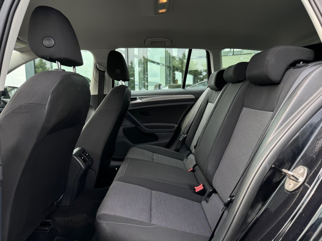 Volkswagen Golf variant 1.4 tsi highline * navigatie * stoelverwarming * tr