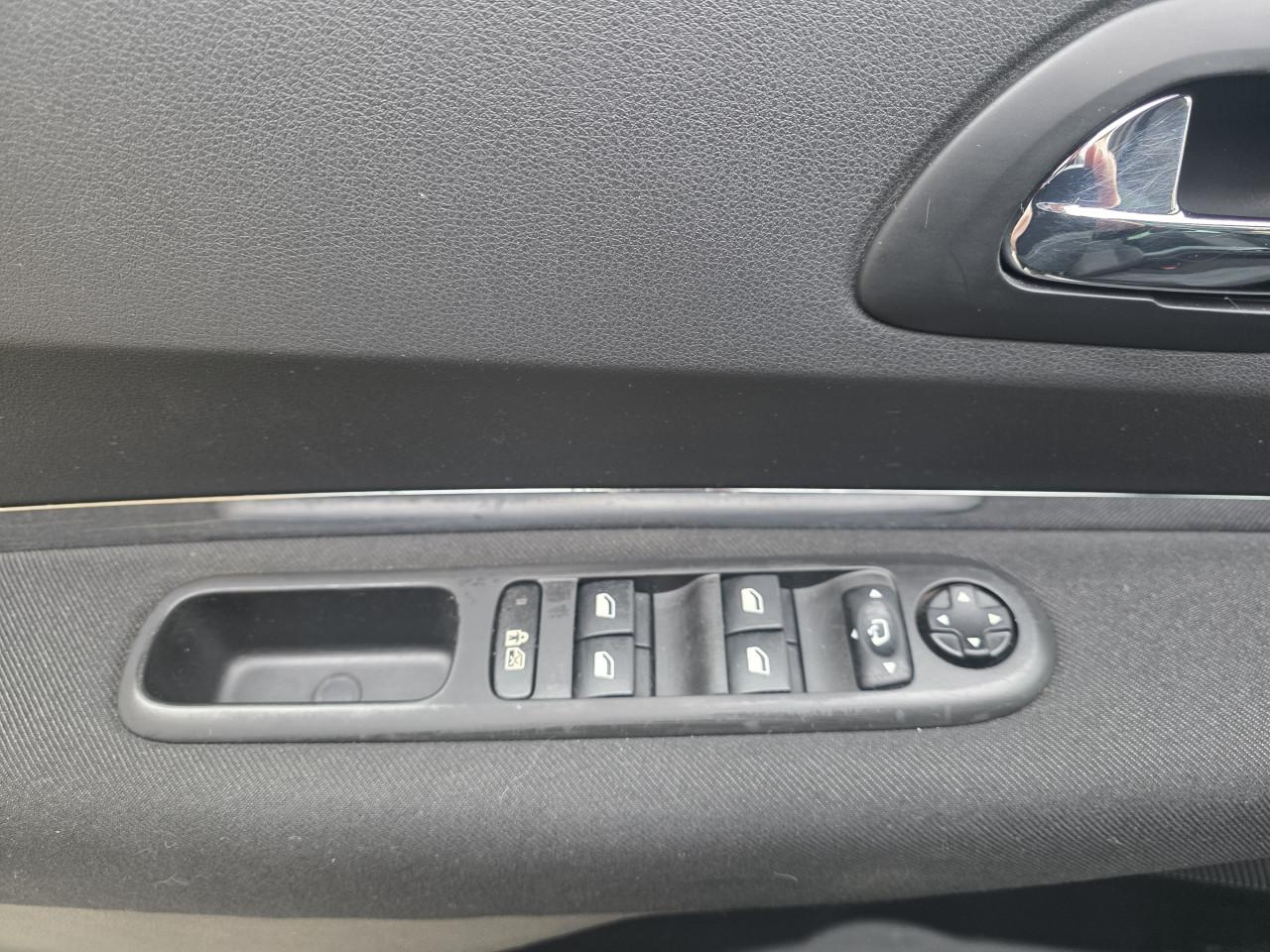 Tekoop zeer mooie Peugeot 3008 1.6 VTI Premiére