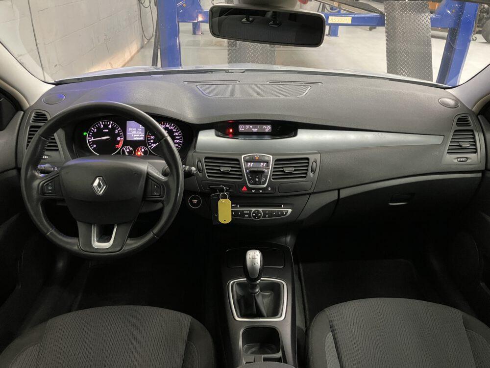 Renault Laguna Estate 2.0 16V Expression