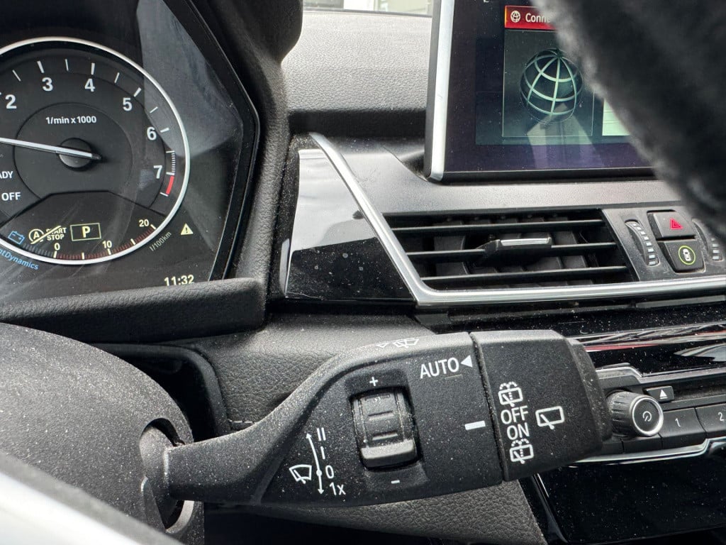 BMW 2-serie active tourer 220i high executive