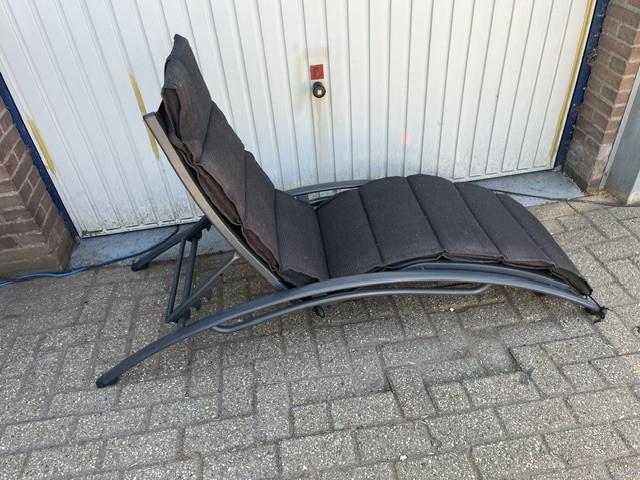 Ligstoel van aluminium