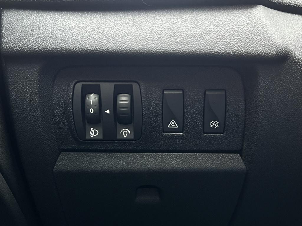 Renault Megane 1.2 tce limited | nav | trekhaak | climate control | radio |