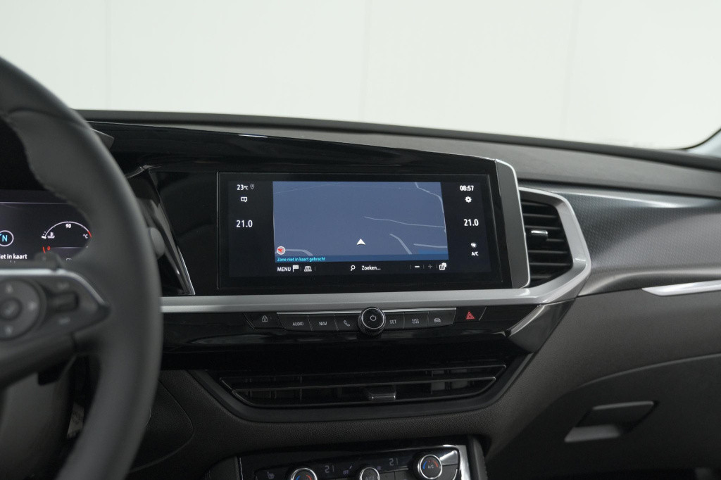 Opel Grandland turbo 130 at8 ultimate | camera | adaptieve cruise control |