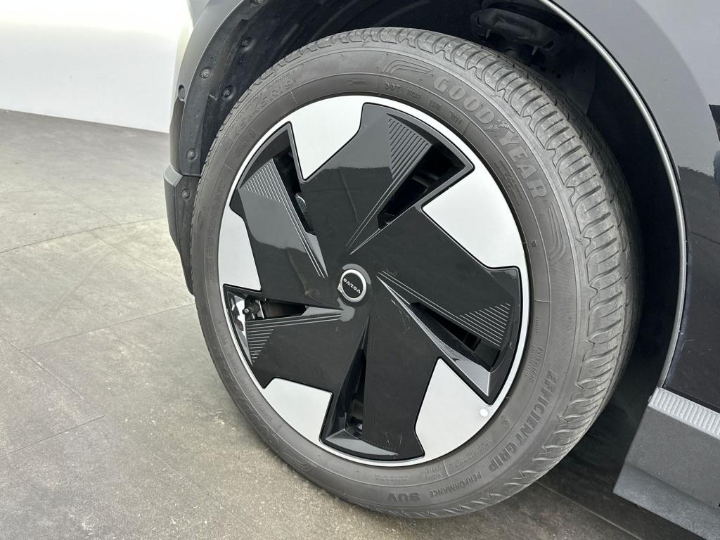 Volvo Ex30 extended range ultra