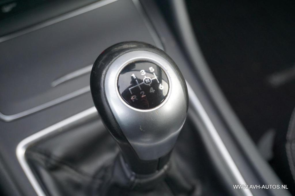 Mercedes-Benz Cla 180 ambition