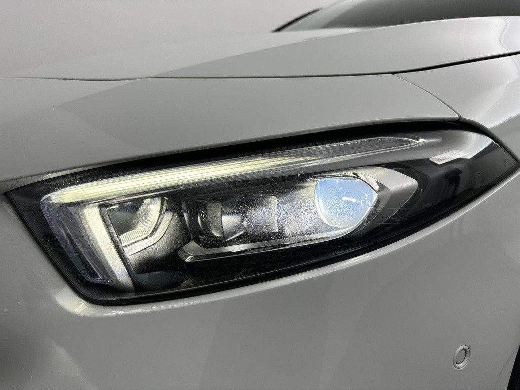 Mercedes-Benz A-Klasse a 200 amg line pano sfeer 360 led