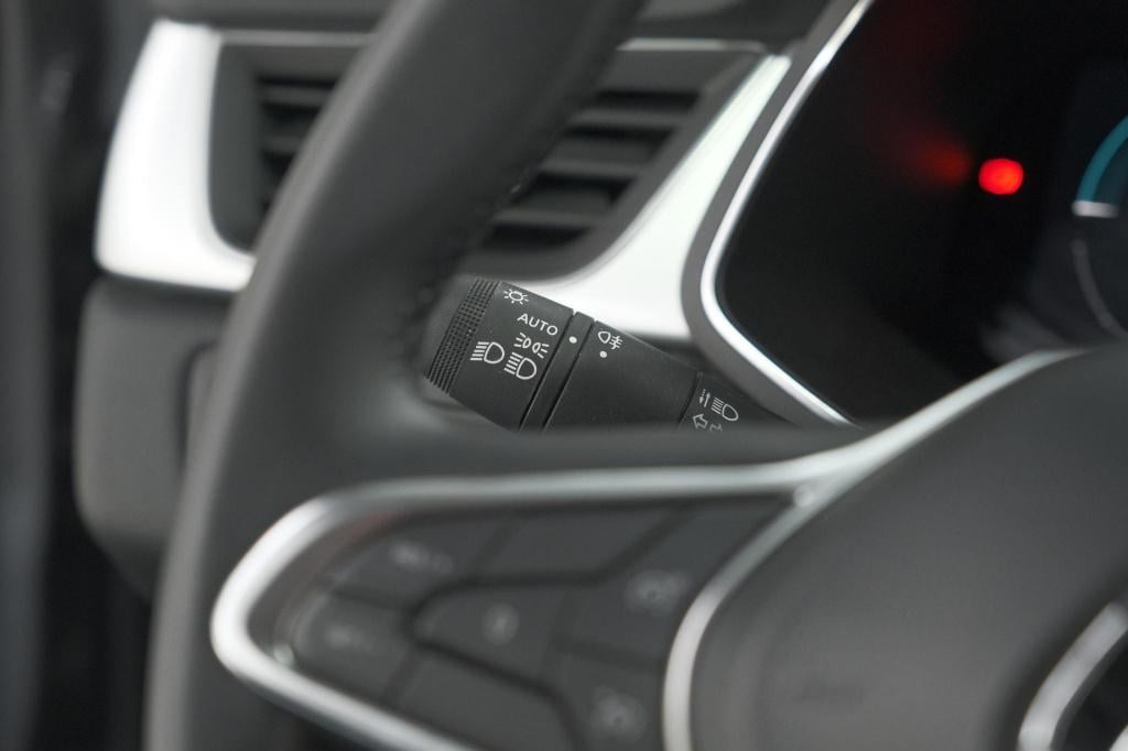 Renault Captur 1.6 e-tech full hybrid 145 techno | pack full screen | camer