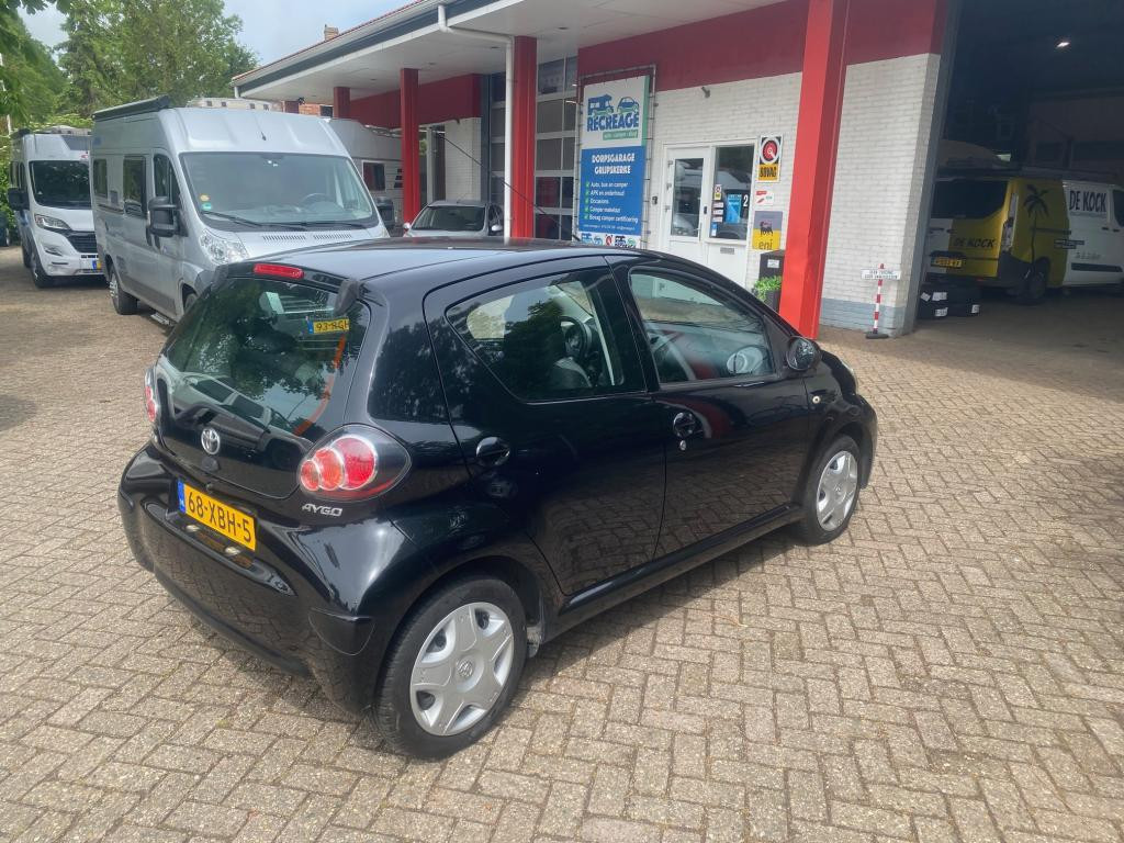 Toyota Aygo 1.0 12v vvt-i aspiration, jaar apk, 3 maanden garantie, beurt, 
