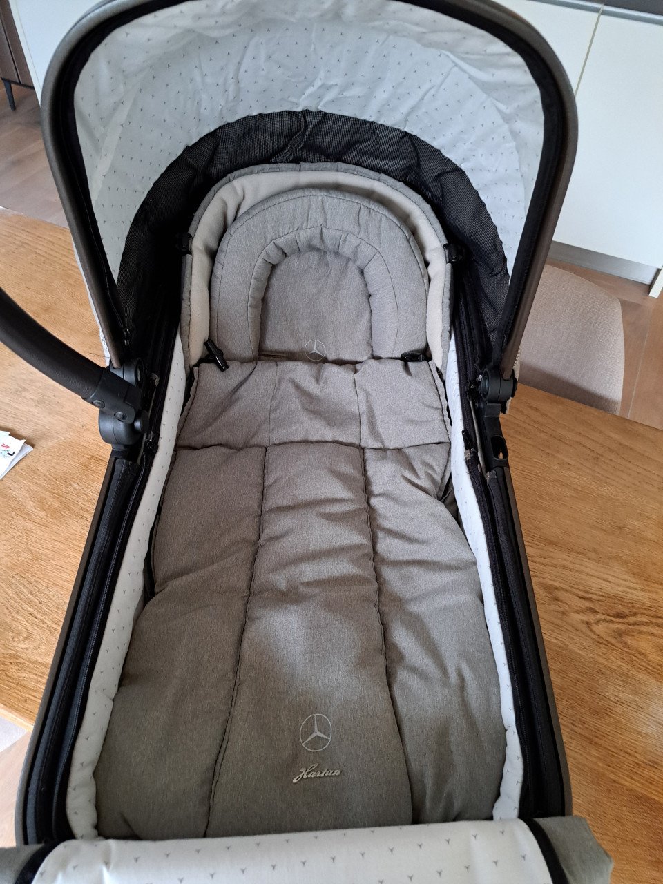Mercedes-Benz kinderwagen