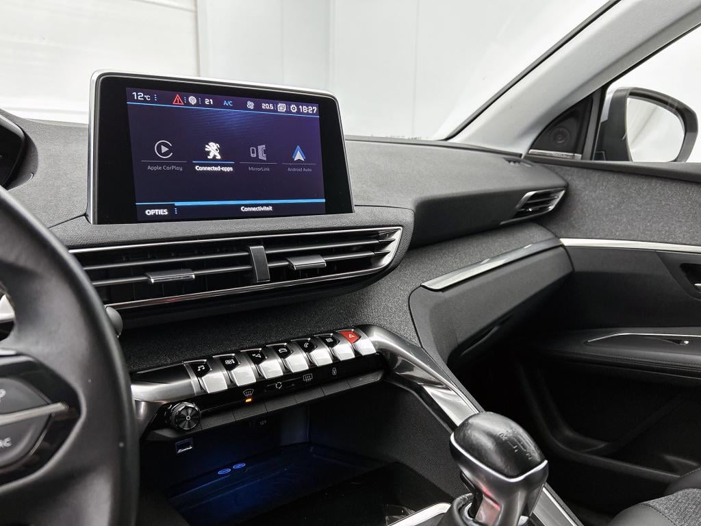 Peugeot 3008 130 pk blue lease premium | rijklaar | trekhaak