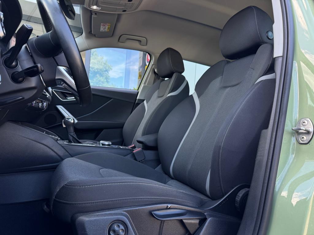 Audi Q2 35 tfsi s-line * keyless * virtual cockpit * stoelverwarming * carp