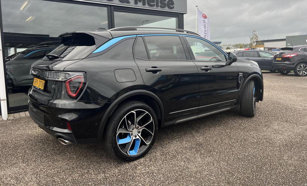 Lynk & Co 01 1.5 261pk phev 7dcth , panodak , adaptive cc , carplay