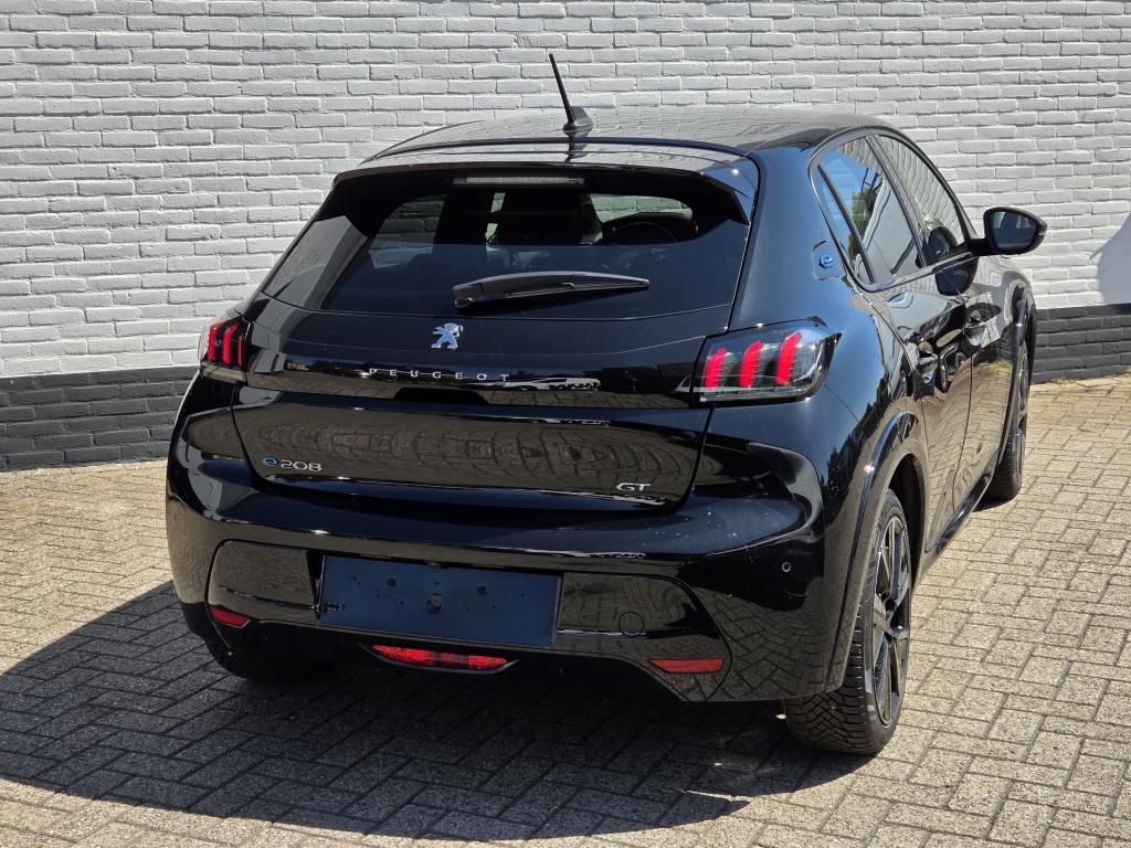 Peugeot 208 gt 50 kwh | pack alcantara | verwarmde voorstoelen | massagefun