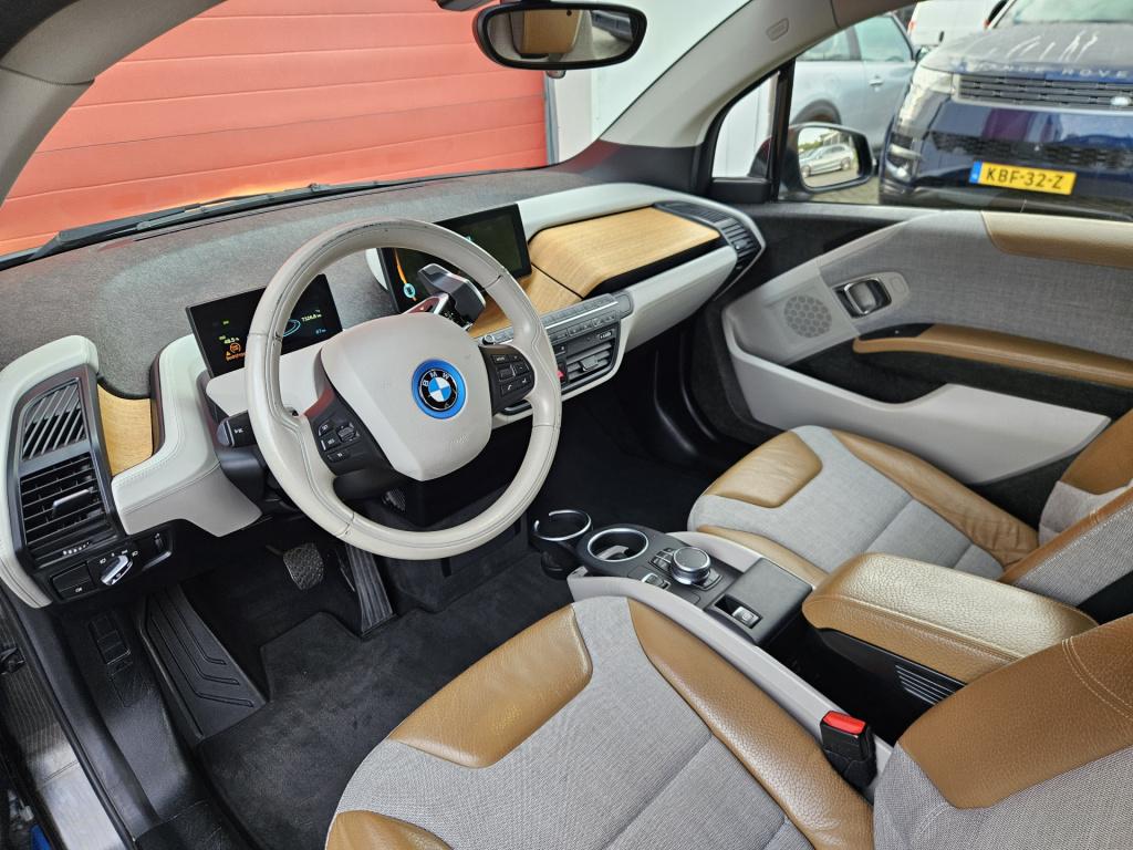 BMW I3 basis 94ah 33 kwh | cruisec. | pdc | rijklaar inclusief 1 jaar bovag