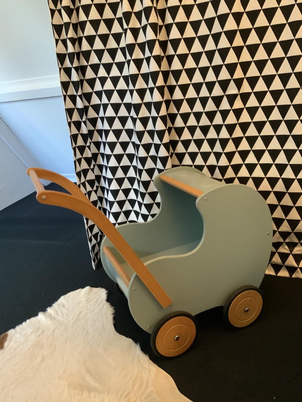Poppenwagen