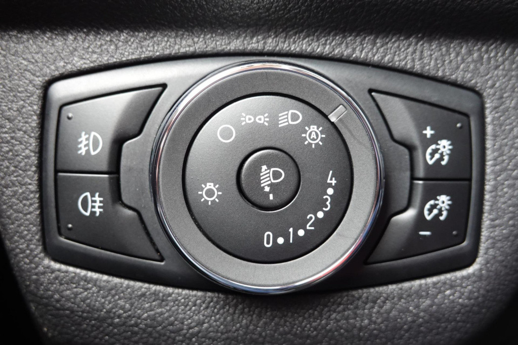 Ford Transit Courier 2022 ford transit courier gesloten bestelwagen trend, 