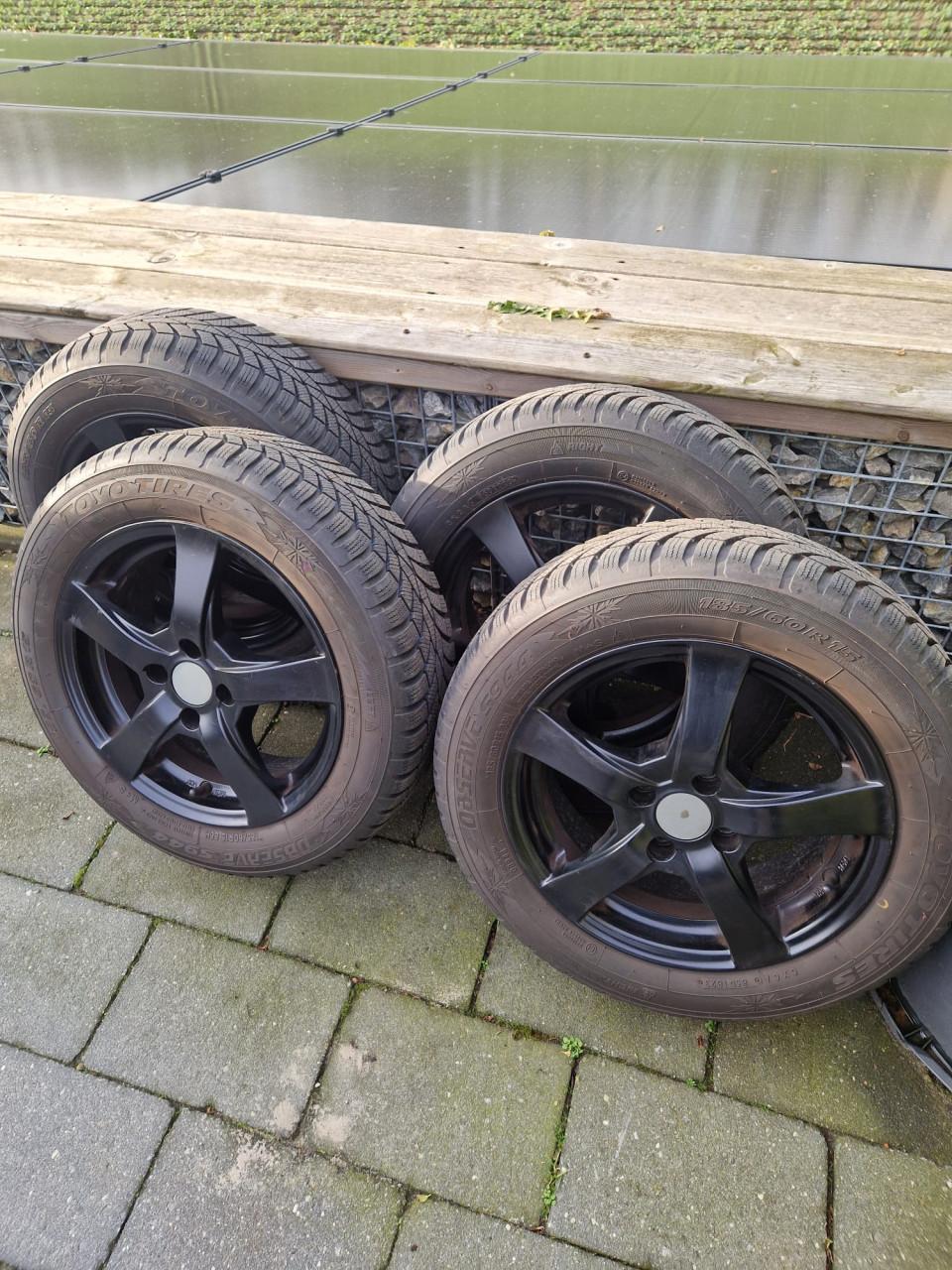 Winterbanden met licht metalen velgen