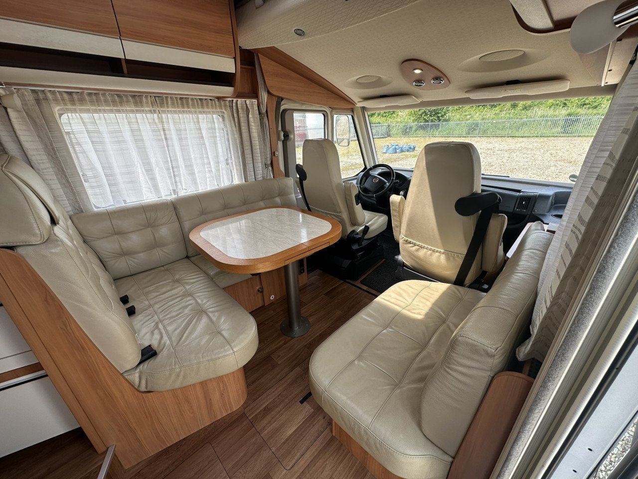Hymer B 778 SL Automaat - C1 Rijbewijs, 2016, 74000, jaar APK, Bovag, beurt