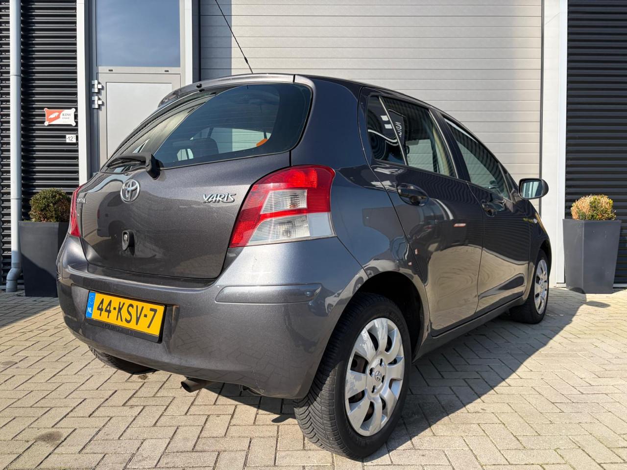 Toyota Yaris 1.3 VVTi Comfort