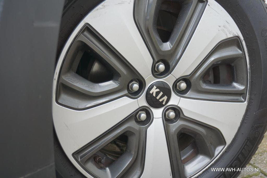 Kia Niro 1.6 gdi hybrid first edition