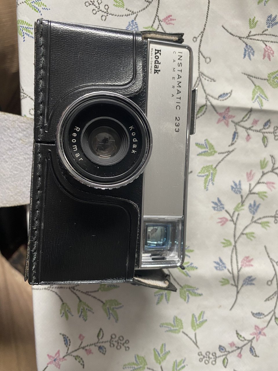 Kodak instamatic 233