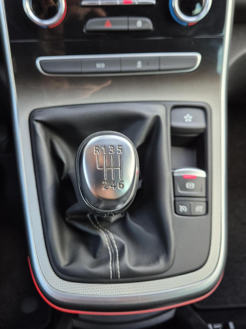 Renault Grand Scenic 1.3 tce techno 7p.