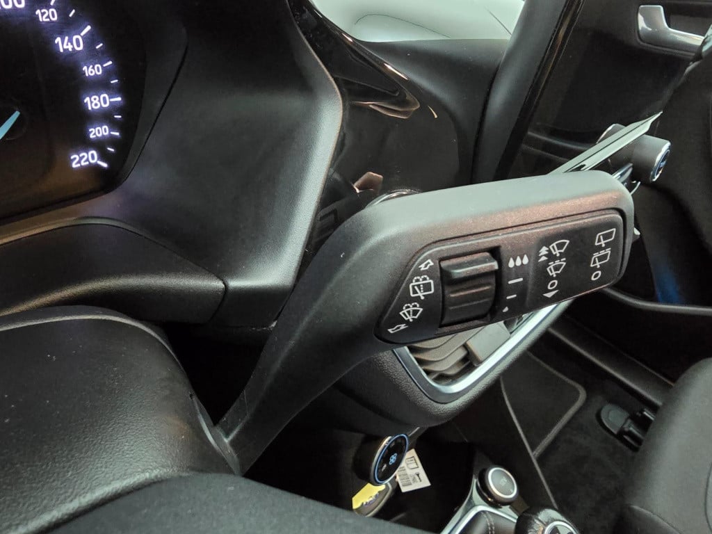 Ford Fiesta occasion 1.0 ecoboost titanium met cruisecontrol en carplay rad