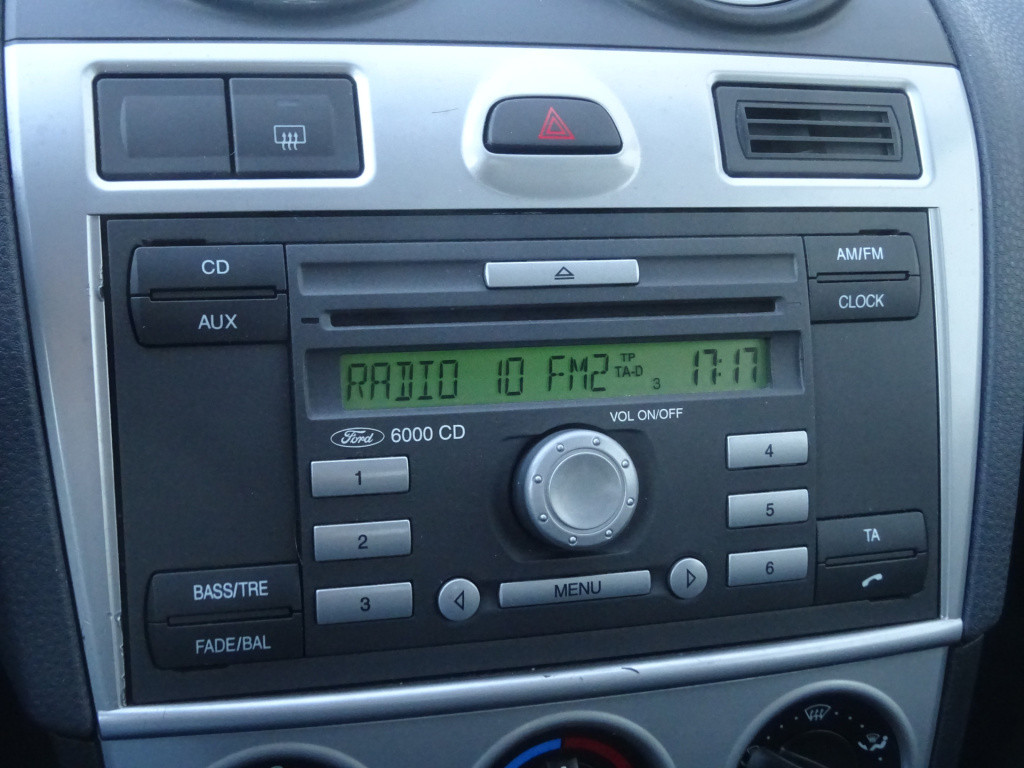 Ford Fiesta 1.6-16v futura 1e eigenaar / airco / elektr. ramen / lm velgen 