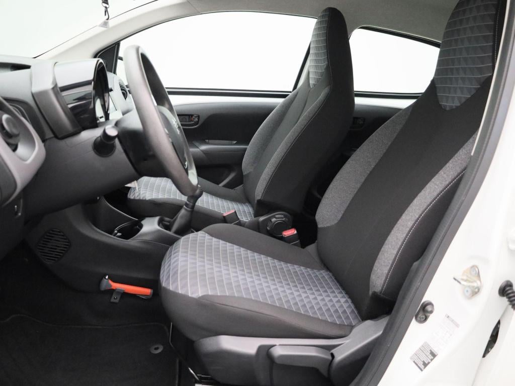 Peugeot 108 1.0 e-vti active | airco | camera | 5-deurs | bluetooth | apple