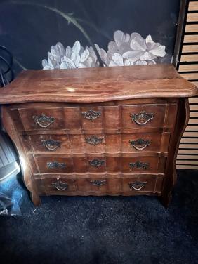 QUEEN ANNE/ BROCANTE / VINTAGE KASTJE
