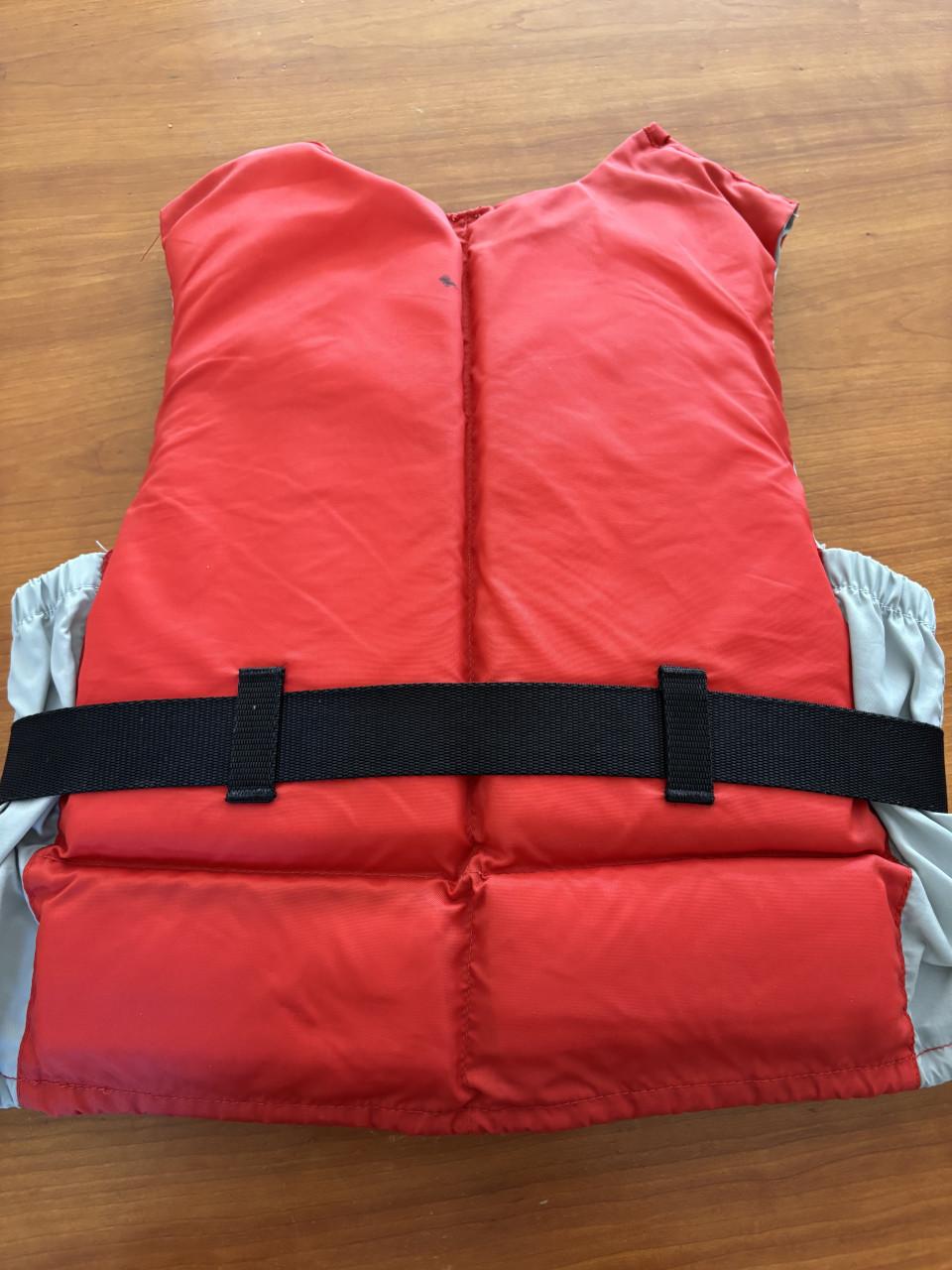 Kinderzwemvest 30-50 kilo merk Compass.