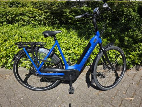 Schitterende Gazelle Grenoble C8 met Bosch middenmotor