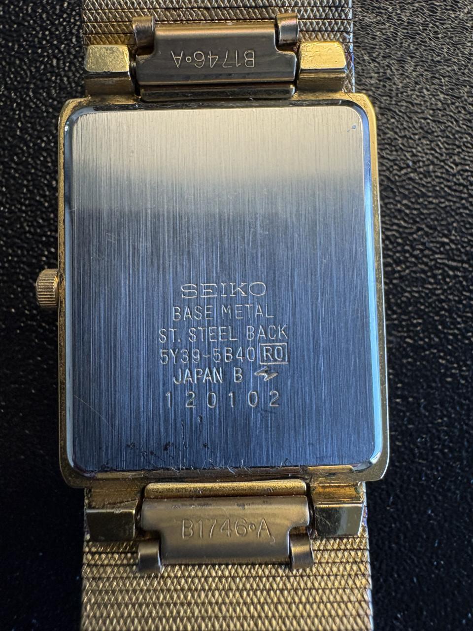 Seiko vintage horloge 40 jaar oud.  Batterij is leeg