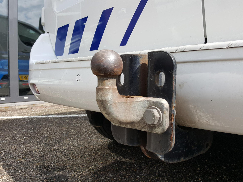 Peugeot Expert asphalt l2/std/231 2.0hdi-120pk automaat(eat6) 3p.| navi | b