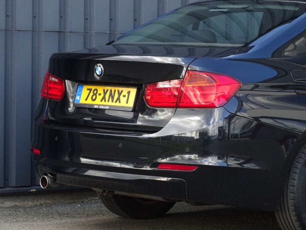 BMW 3-serie 320i executive