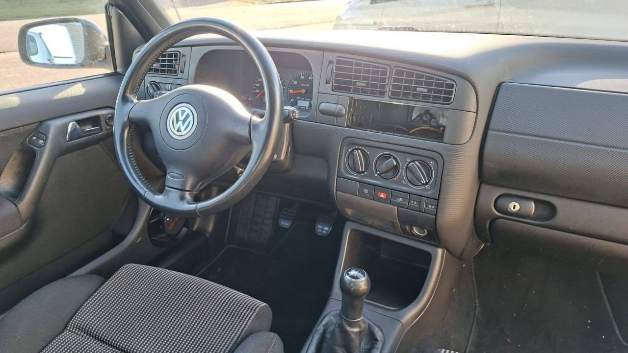 Volkswagen golf 2.0 Highline Cabriolet bj:2001 apk 2027 electriche dak
