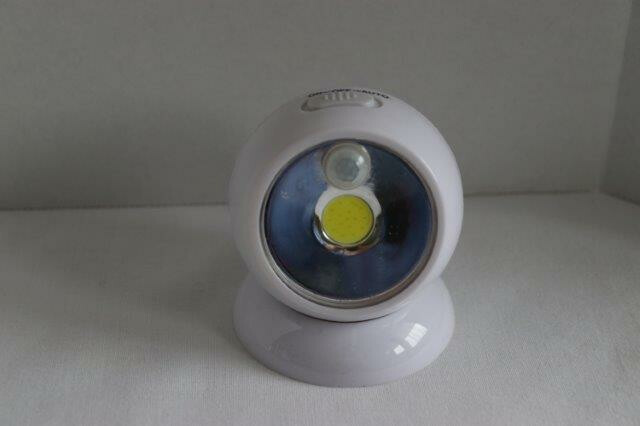 Ei Lichtje In blisterverpakking €.10,00 Automatisch Nachtlampje