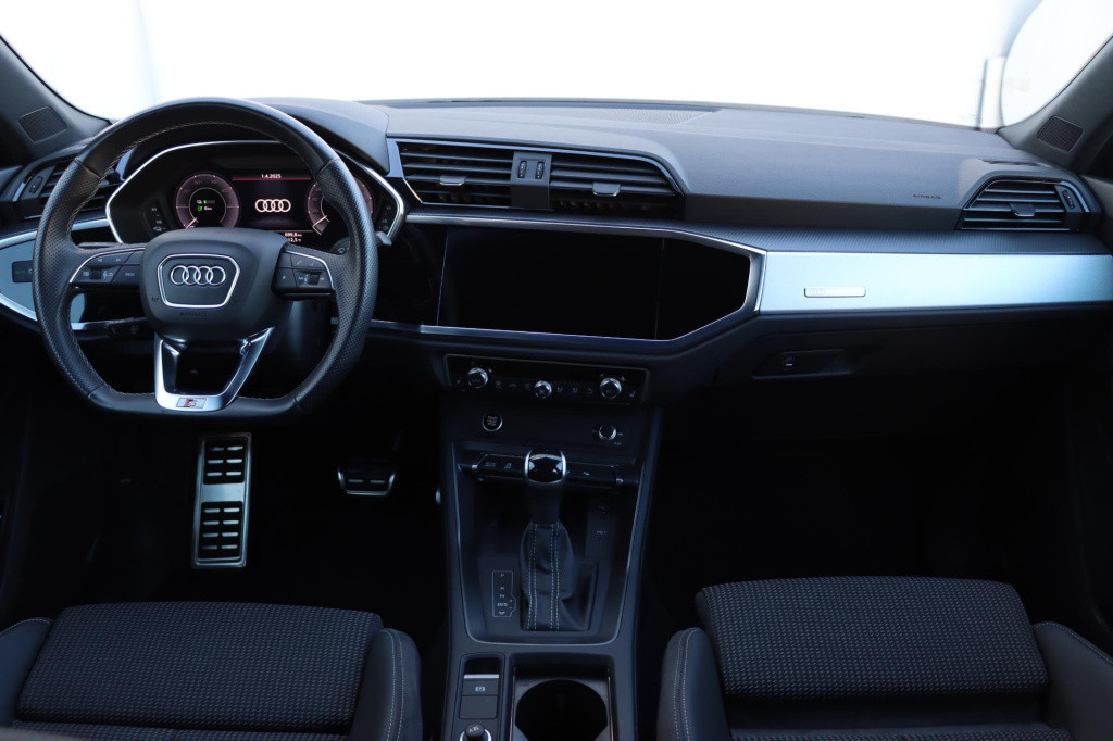 Audi Q3 sportback 45 tfsi e s edition 245pk s-tronic
