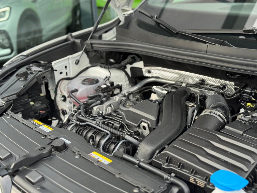 Volkswagen Tiguan 1.5 tsi goal * acc * 360 camera * trekhaak * lane + side 