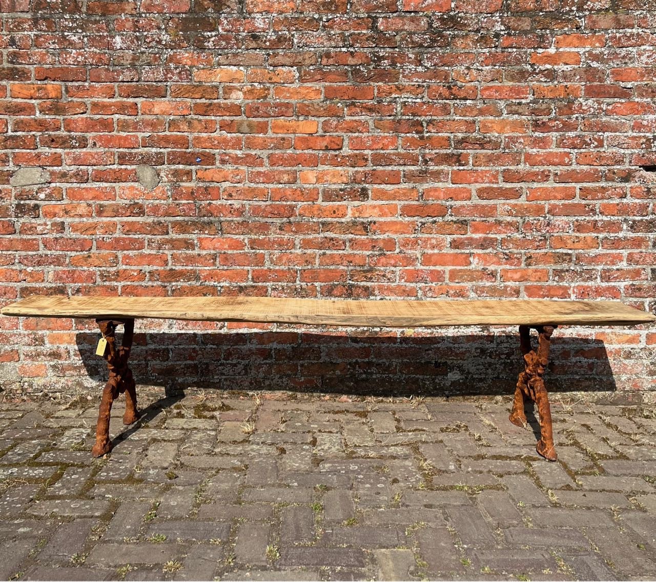Robuuste Eiken (Tuin) bank met gietijzeren onderstel No 730.