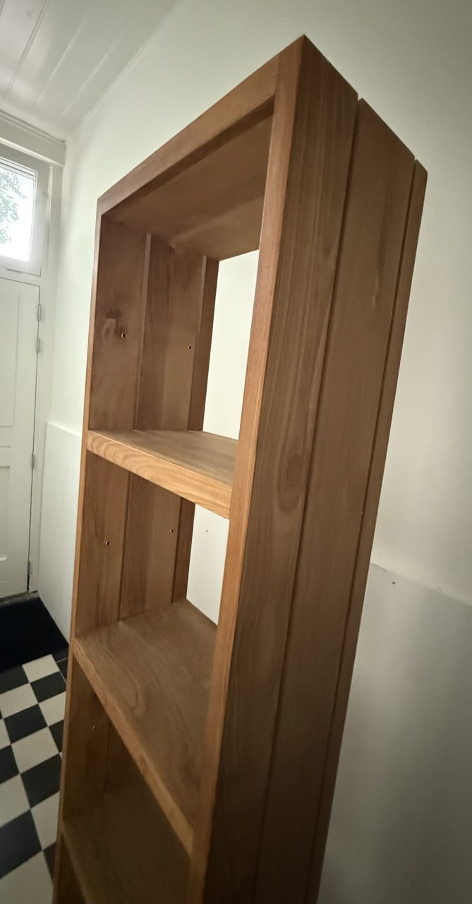 Teak houten kast