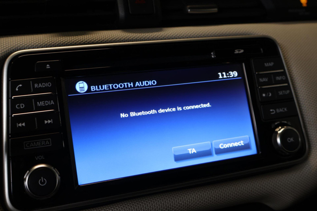 Nissan Micra 0.9 ig-t n-connecta nl auto, cruise controle, navi,