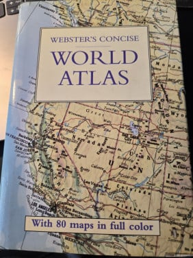 Boek: Websters Concise Wereldatlas  1998